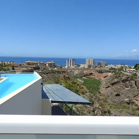 Villa Paraiso *