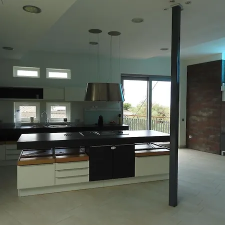 Villa Paraiso *